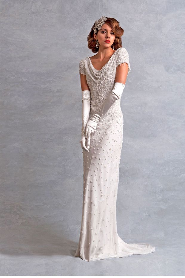 white tie suknele